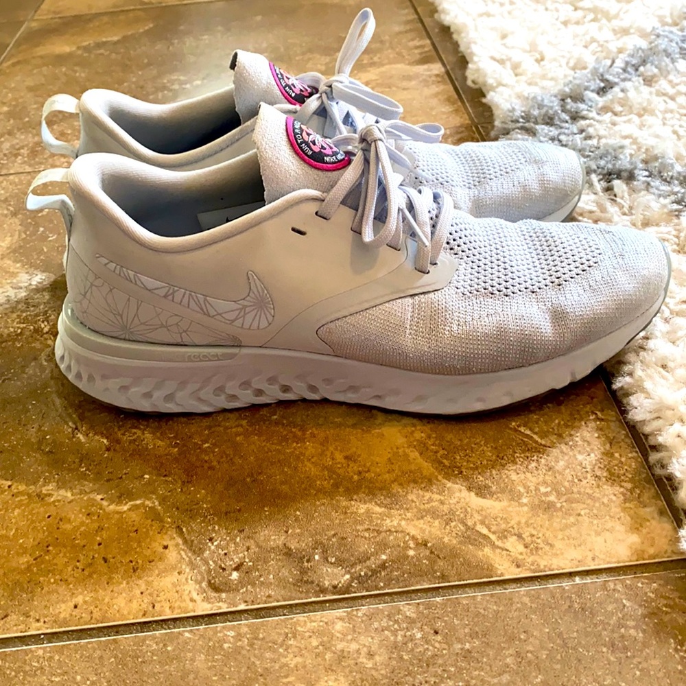 Nike odyssey react
